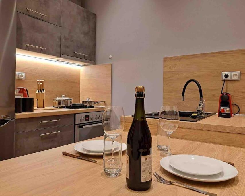 Royal Blue Grand Suite No 4 Piraeus Port Εξωτερικό φωτογραφία